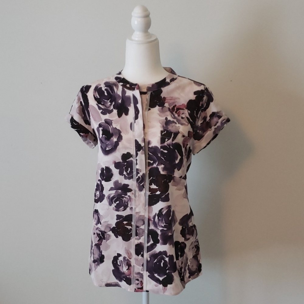 Simply Vera Wang button up tunic top